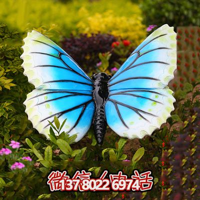 彩繪雕塑，點綴廣場，讓蝴蝶飛舞