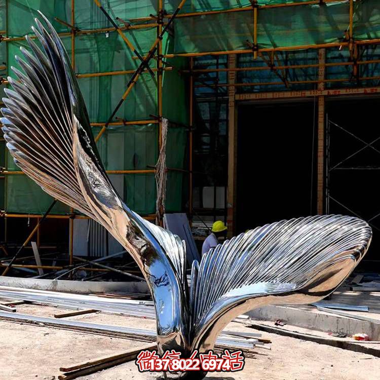 現(xiàn)代風格不銹鋼噴泉擺件，創(chuàng)造完美的戶外水景