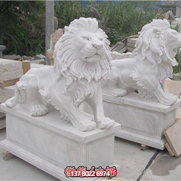 大理石獅子雕塑，點綴園林景觀