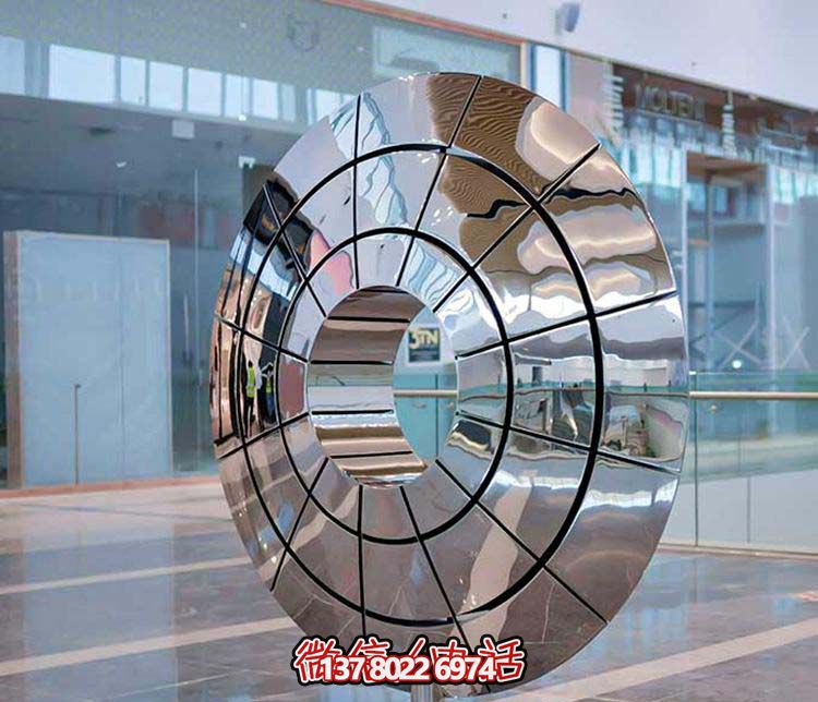 不銹鋼雕塑傘狀圓環，創意裝點商廈鏡面