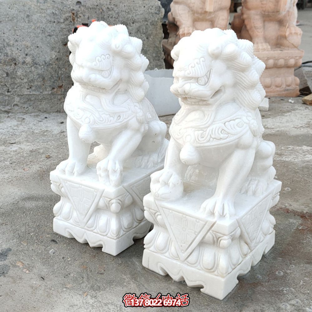 漢白玉石雕戶外招財(cái)獅子雕塑